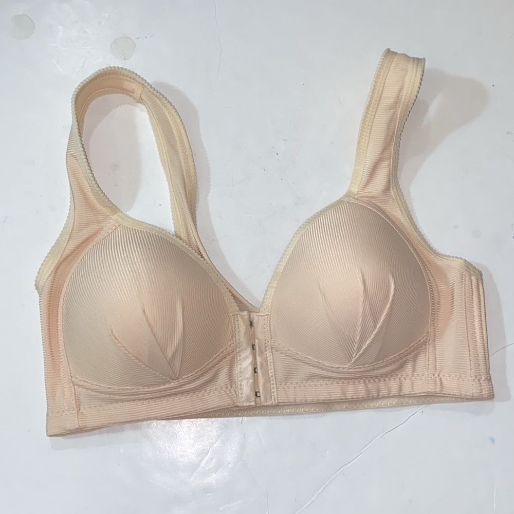 Women’s Bras Size 40/90